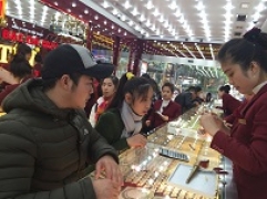 Thông tin thị trường vàng sáng 23.1.2018: Vàng biến động nhẹ ở mức cao